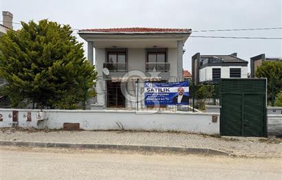 URLA İSKELE YAKINI MÜSTAKİL 4+1 FIRSAT VİLLA