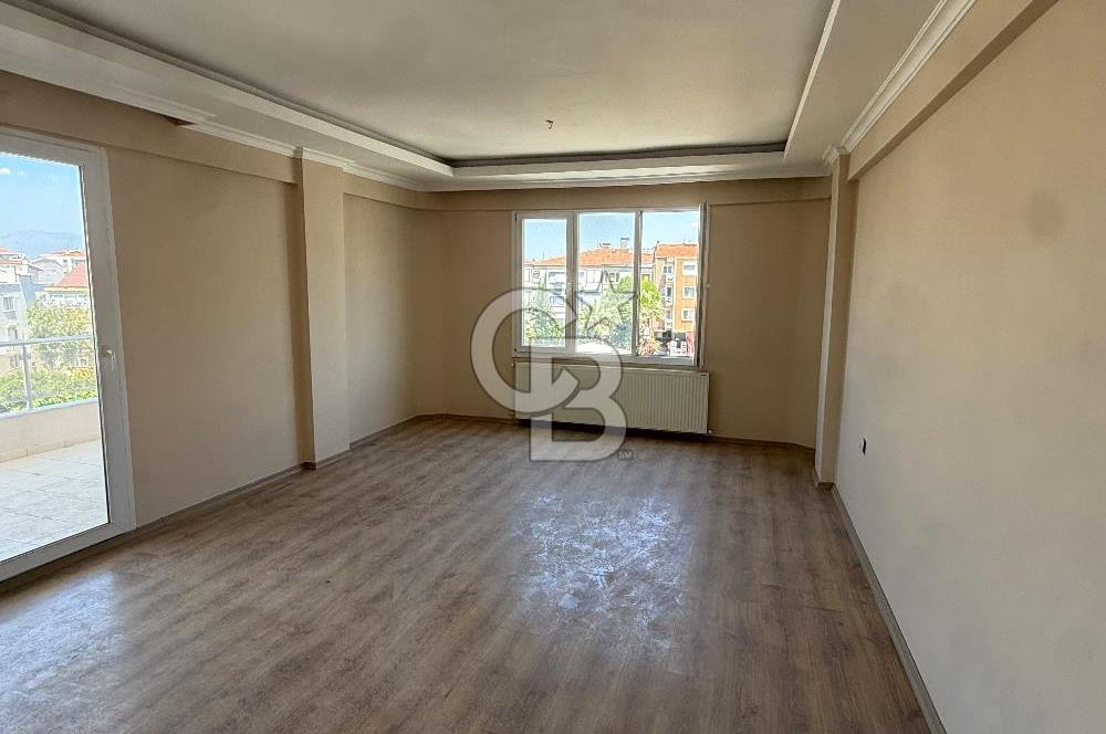 BALÇOVA ONUR MAHALLESİ 160M2 3+1 FIRSAT DAİRE