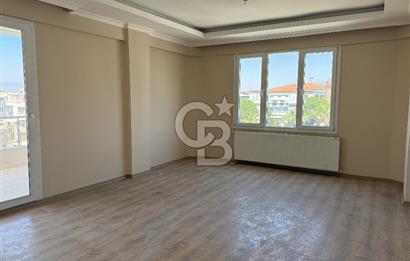 BALÇOVA ONUR MAHALLESİ 160M2 3+1 FIRSAT DAİRE
