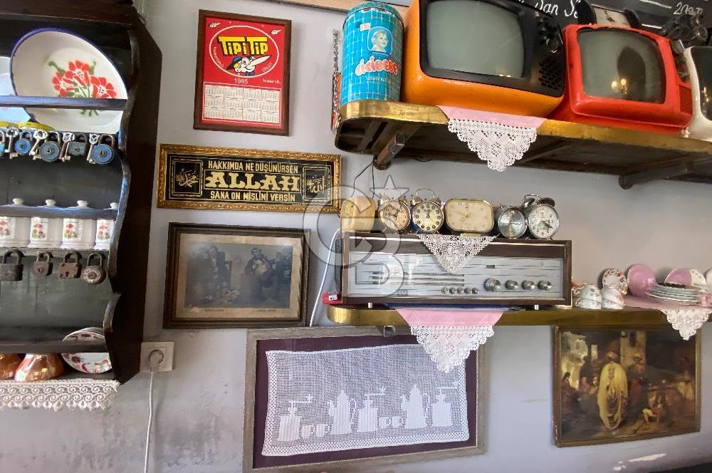 İzmir Menders de devren kiralık nostalji cafe