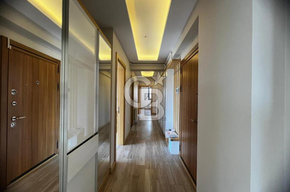 Bayraklı Osman Gazi Mahallesinde Kiralık 3+1 Geniş Daire