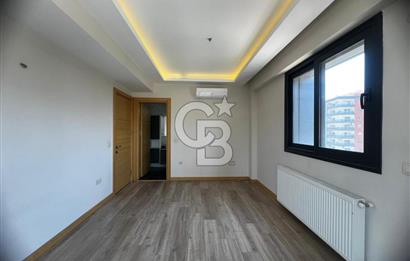 Bayraklı Osman Gazi Mahallesinde Kiralık 3+1 Geniş Daire