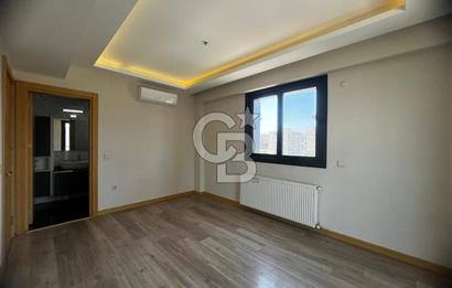 Bayraklı Osman Gazi Mahallesinde Kiralık 3+1 Geniş Daire