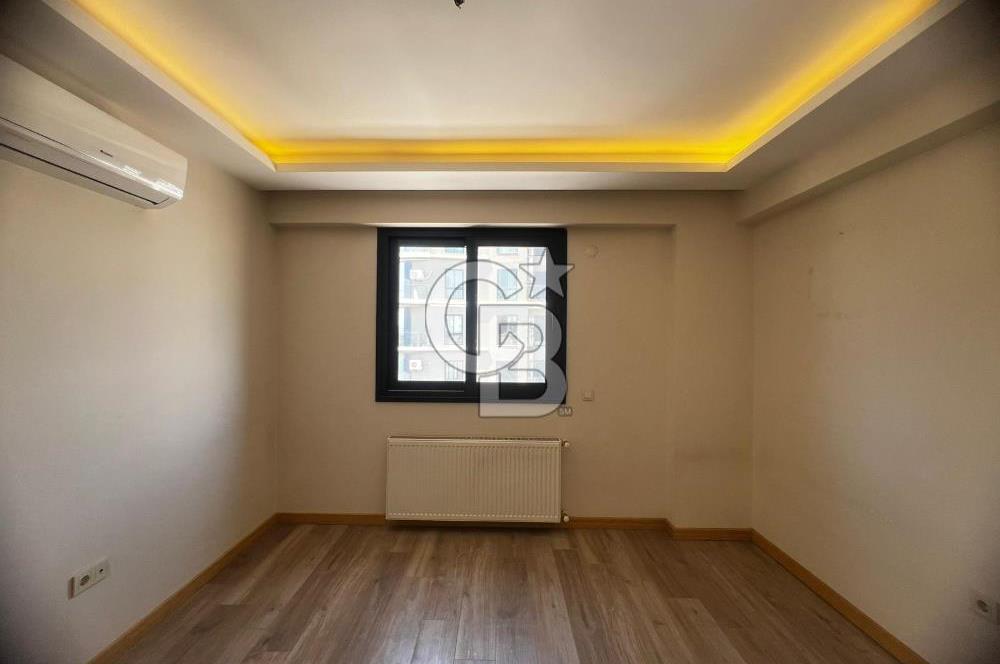 Bayraklı Osman Gazi Mahallesinde Kiralık 3+1 Geniş Daire