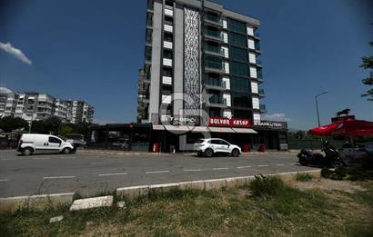 Bayraklı Osman Gazi Mahallesinde Kiralık 3+1 Geniş Daire