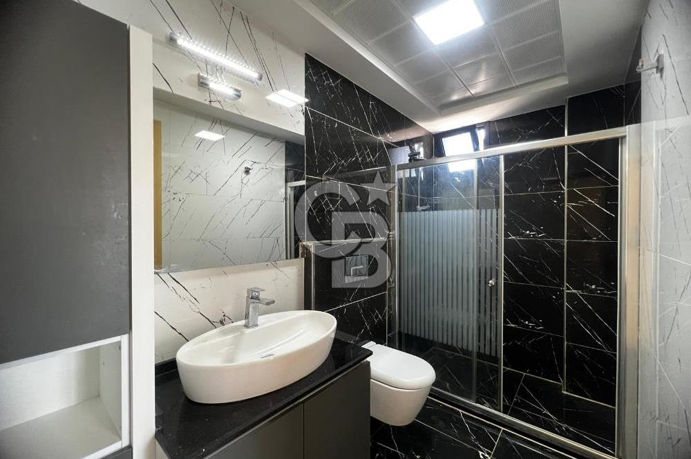 Bayraklı Osman Gazi Mahallesinde Kiralık 3+1 Geniş Daire