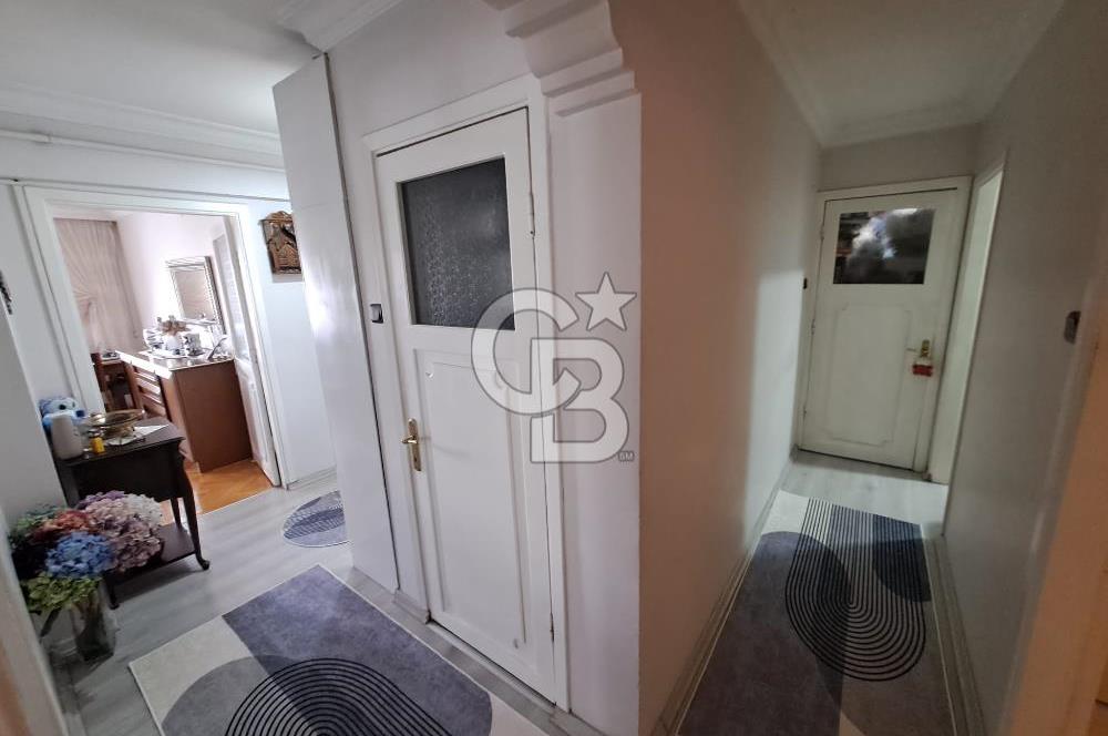 Bostanlı'da Satılık 3+1 Kombili Masrafsız Daire