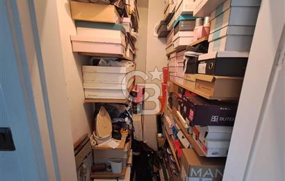 Bostanlı'da Satılık 3+1 Kombili Masrafsız Daire