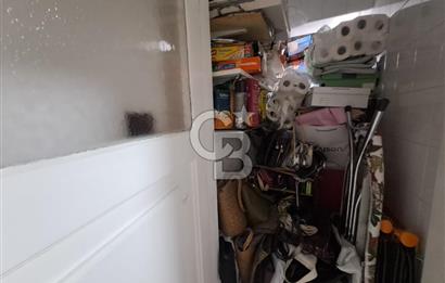 Bostanlı'da Satılık 3+1 Kombili Masrafsız Daire