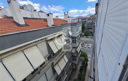 Bostanlı'da Satılık 3+1 Kombili Masrafsız Daire