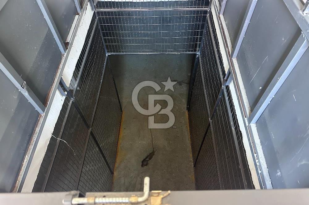 CB KOBİ’den 456 M2 İmalat&Depoya Uygun Ofisli Komple Bina