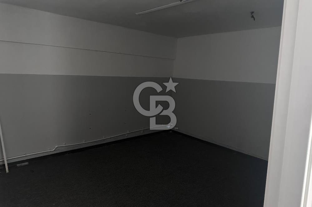 CB KOBİ’den 456 M2 İmalat&Depoya Uygun Ofisli Komple Bina