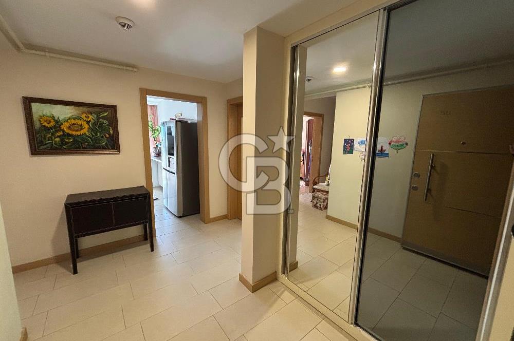 Oyak Buca 2.Etap'ta 3 Cepheli Bahçe Kullanımlı Satılık 3+1 Daire