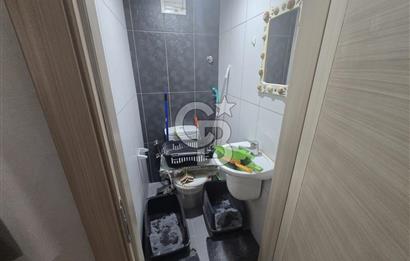 KAVAKLIDERE BÜKLÜM SOKAK'TA OTOPARKLI YENİLENMİŞ SATILIK 3+1