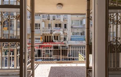 KARŞIYAKA ÇARŞI YÜRÜME MESAFESİNDE 3+1 KİRALIK DAİRE