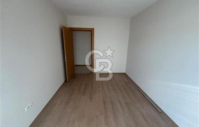 Oyak Buca 2.Etap'ta 3 Cepheli Bahçe Kullanımlı Satılık 3+1 Daire