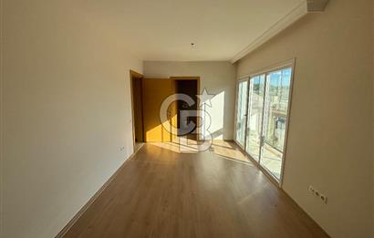 Oyak Buca 2.Etap'ta 3 Cepheli Bahçe Kullanımlı Satılık 3+1 Daire