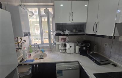 KAVAKLIDERE BÜKLÜM SOKAK'TA OTOPARKLI YENİLENMİŞ SATILIK 3+1