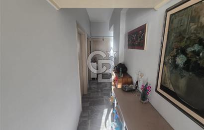 KAVAKLIDERE BÜKLÜM SOKAK'TA OTOPARKLI YENİLENMİŞ SATILIK 3+1