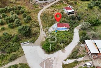 MANİSA KEPENEKLİ’ DE İÇİNDE HAZIR PREFABRİK BULUNAN  951M² ARSA - 4 - 354737