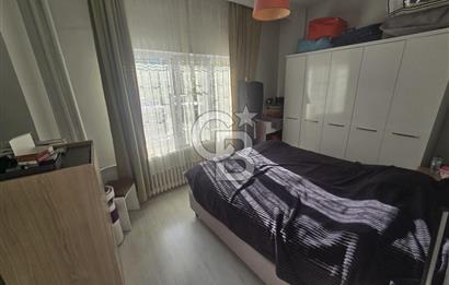 KAVAKLIDERE BÜKLÜM SOKAK'TA OTOPARKLI YENİLENMİŞ SATILIK 3+1