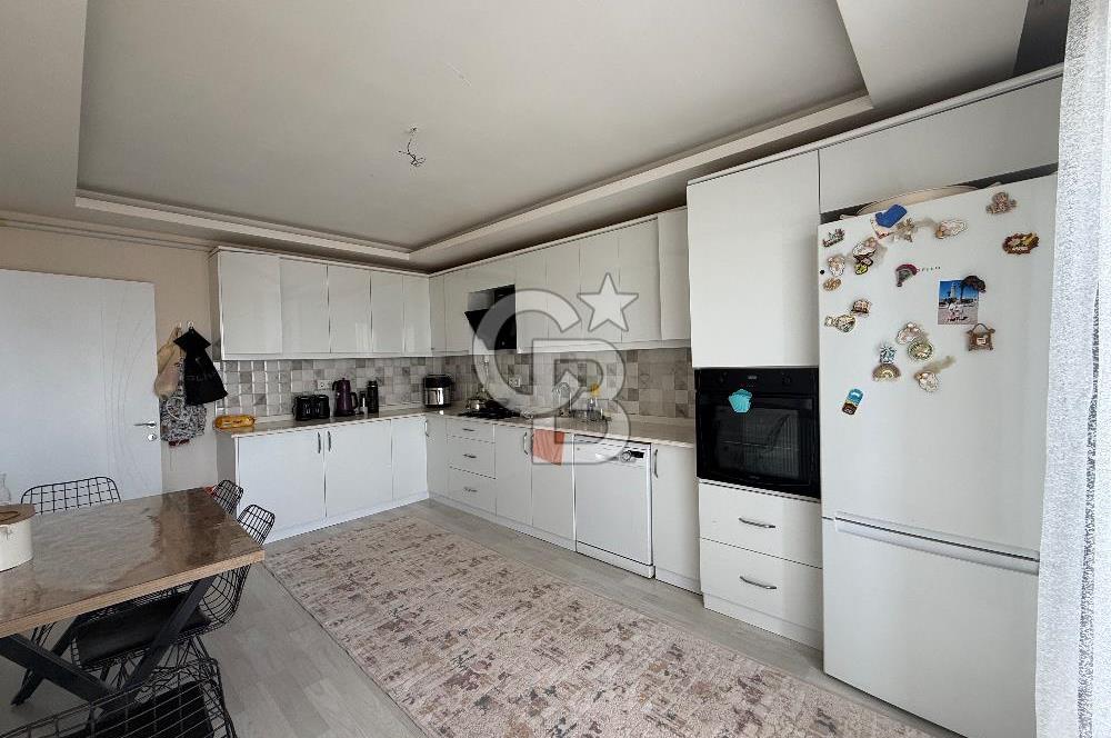     Bornova İnönü Mahallesi’nde Asansörlü | Körfez Manzaralı Kiralık 2+1 Daire
