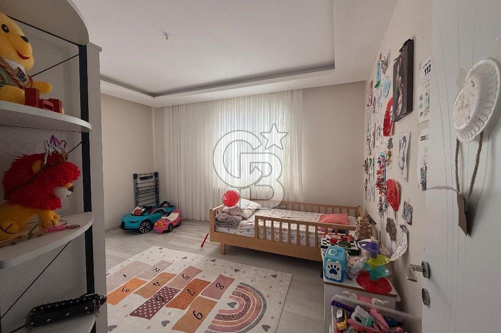     Bornova İnönü Mahallesi’nde Asansörlü | Körfez Manzaralı Kiralık 2+1 Daire