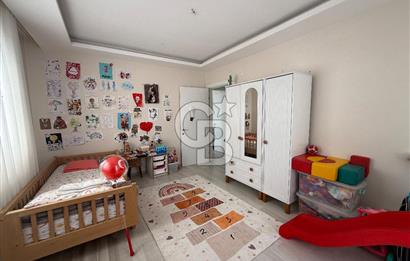     Bornova İnönü Mahallesi’nde Asansörlü | Körfez Manzaralı Kiralık 2+1 Daire