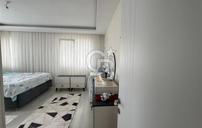     Bornova İnönü Mahallesi’nde Asansörlü | Körfez Manzaralı Kiralık 2+1 Daire