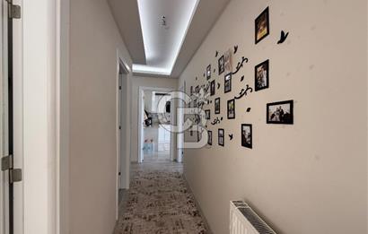     Bornova İnönü Mahallesi’nde Asansörlü | Körfez Manzaralı Kiralık 2+1 Daire