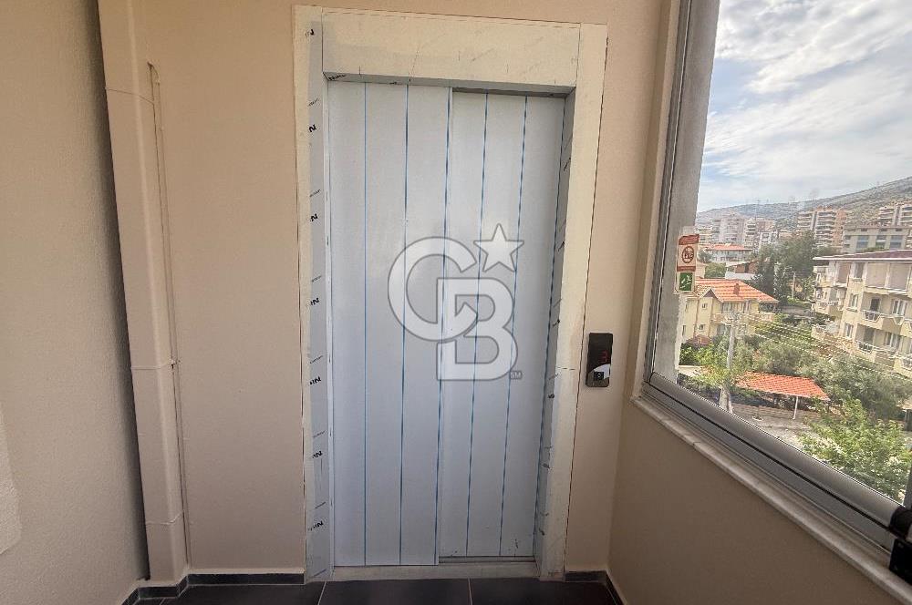     Bornova İnönü Mahallesi’nde Asansörlü | Körfez Manzaralı Kiralık 2+1 Daire