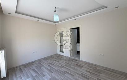 BORNOVA İNÖNÜ MAHALLESİ’NDE BAHÇE KULLANIMLI, OTOPARKLI, MASRAFSIZ SATILIK DAİRE