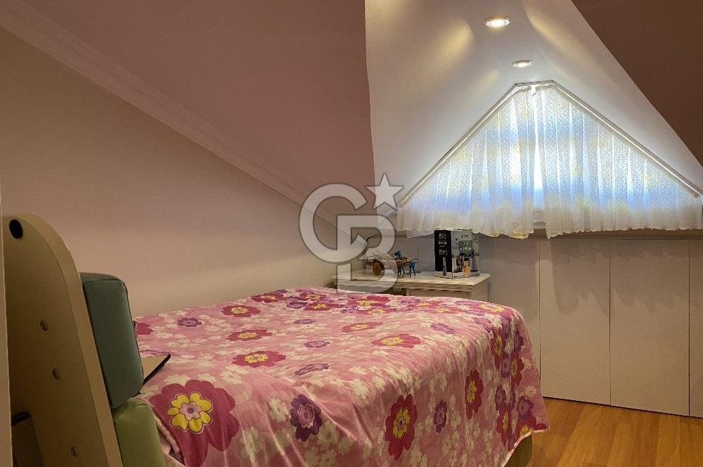 Bahçelievler Cumhuriyet Mah. Yıldıztepe Metro Yakını Satılık 5+1 Dubleks Daire