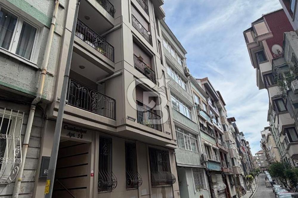 Şişli MerkezMh PerihanSk GençBina Asansörlü Balkonlu Ara Kat 1+1