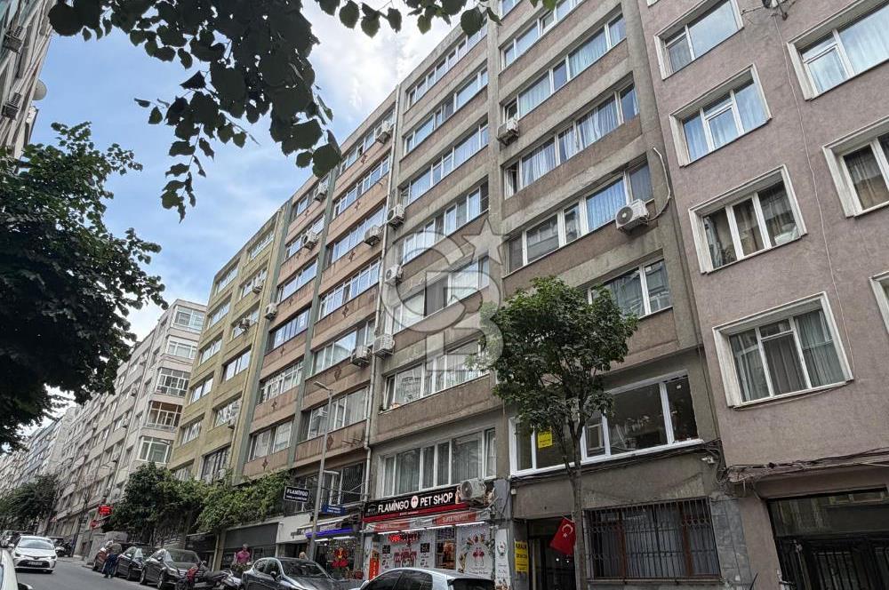 Şişli Merkez Mh SıracevizlerCaddesi Asansörlü Balkonlu Geniş 3+1