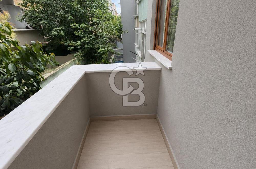 Şişli MerkezMh PerihanSk GençBina Asansörlü Balkonlu Ara Kat 1+1