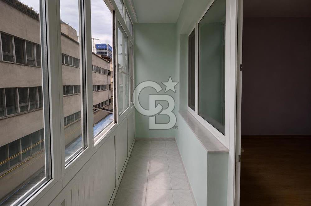 Şişli Merkez Mh SıracevizlerCaddesi Asansörlü Balkonlu Geniş 3+1