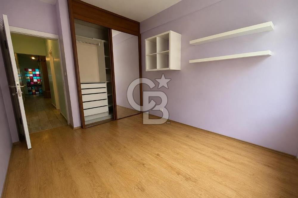 Şişli Merkez Mh SıracevizlerCaddesi Asansörlü Balkonlu Geniş 3+1