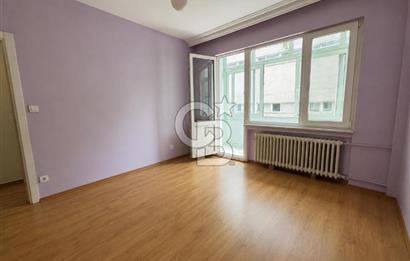 Şişli Merkez Mh SıracevizlerCaddesi Asansörlü Balkonlu Geniş 3+1