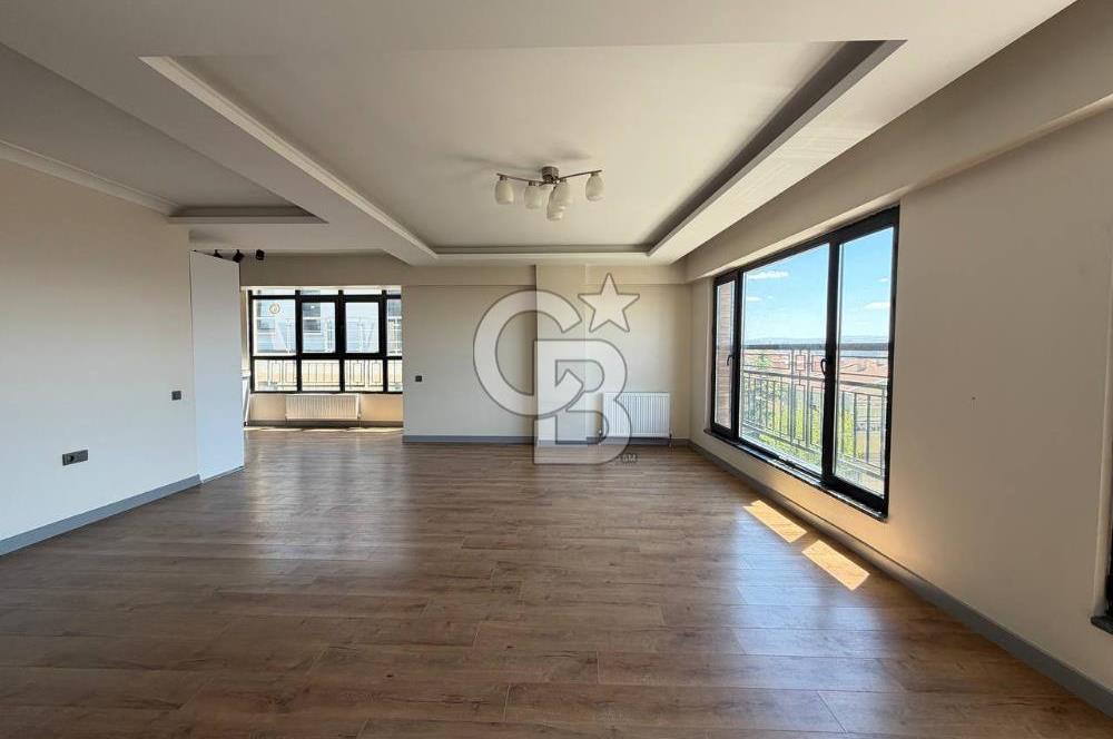 Yenimahalle-Yunus Emre Mahallesinde 4+1 Satılık Dubleks Daire
