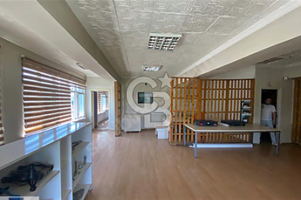 OSTİM-HAVALANDIRMACILAR CAD.YAKINI SATILIK 2 BİTİŞİK KÖŞE DÜKKAN