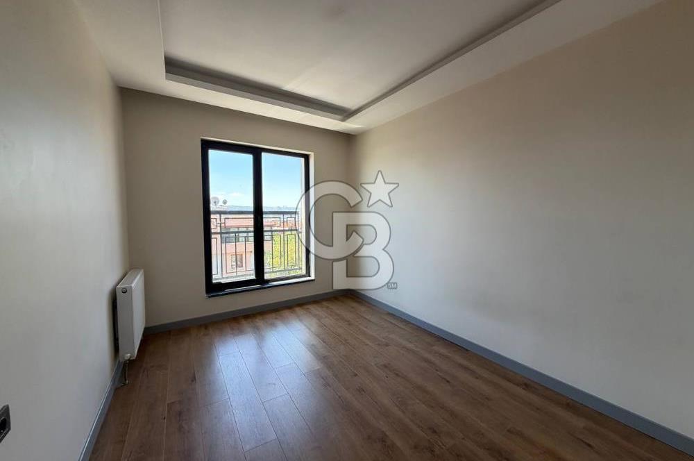 Yenimahalle-Yunus Emre Mahallesinde 4+1 Satılık Dubleks Daire