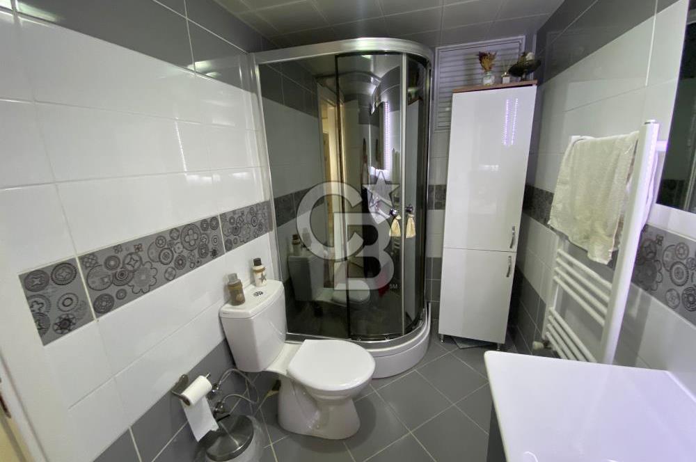 BAYRAKLI 75.YIL'DA DENİZ MANZARALI 3+1 SATILIK MODERN DAİRE