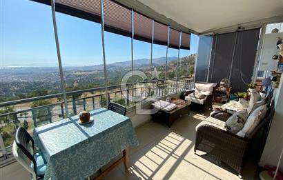 BAYRAKLI 75.YIL'DA DENİZ MANZARALI 3+1 SATILIK MODERN DAİRE