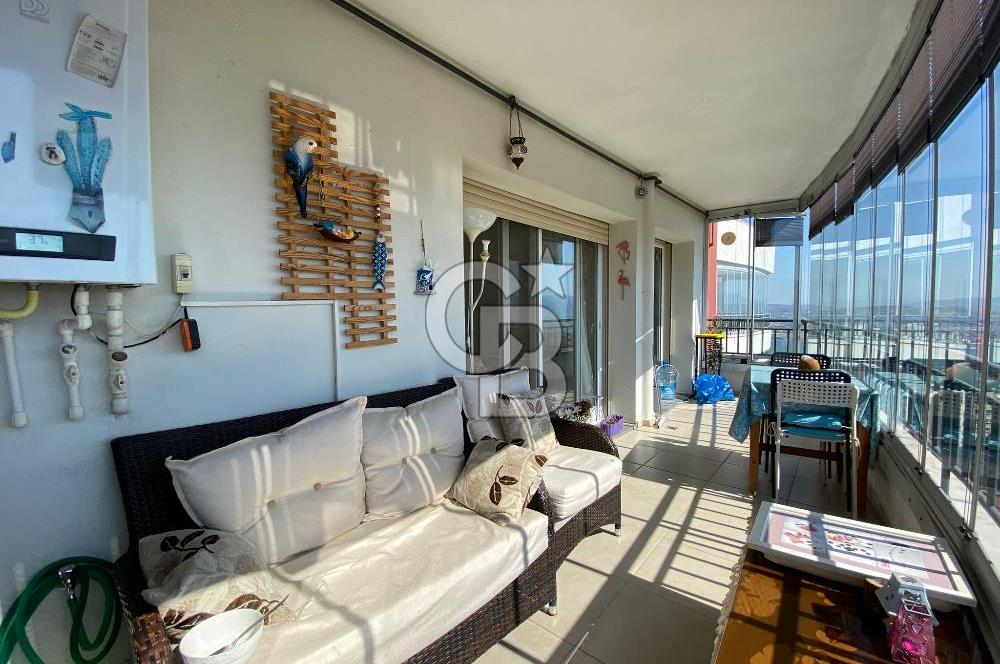 BAYRAKLI 75.YIL'DA DENİZ MANZARALI 3+1 SATILIK MODERN DAİRE
