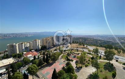 BAYRAKLI 75.YIL'DA DENİZ MANZARALI 3+1 SATILIK MODERN DAİRE