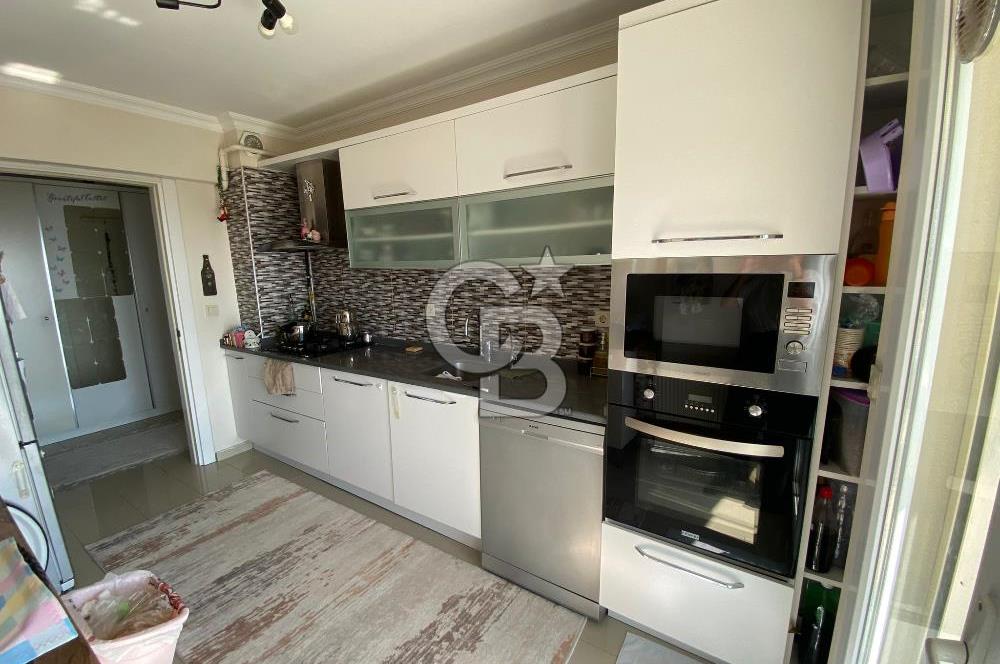 BAYRAKLI 75.YIL'DA DENİZ MANZARALI 3+1 SATILIK MODERN DAİRE