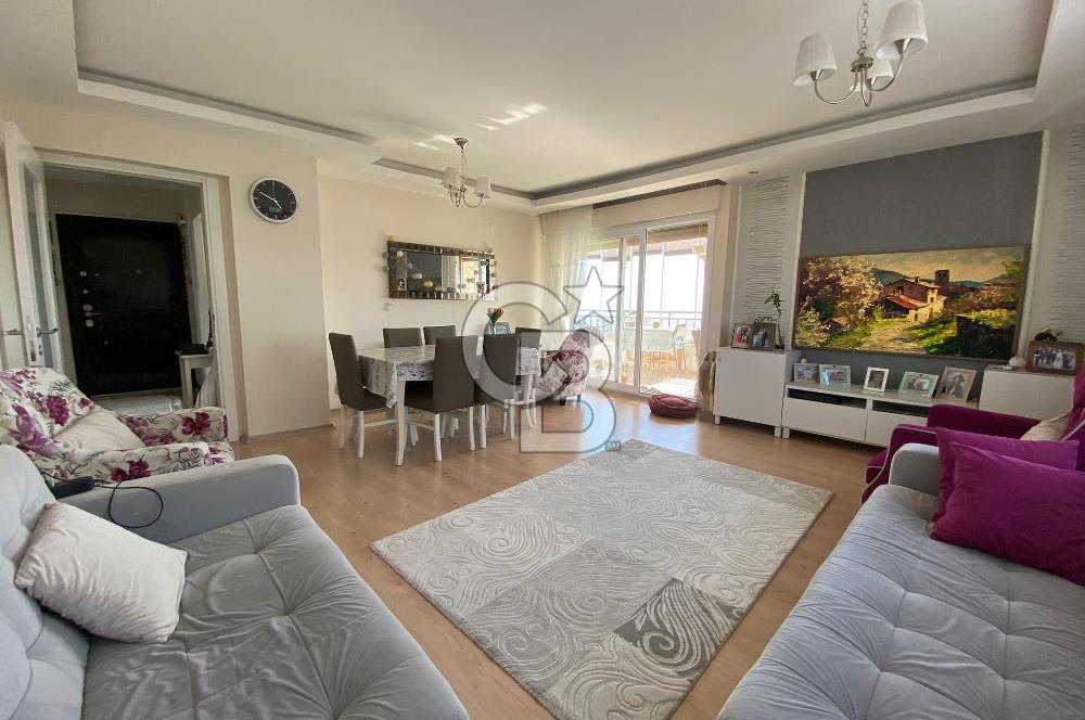BAYRAKLI 75.YIL'DA DENİZ MANZARALI 3+1 SATILIK MODERN DAİRE