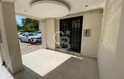 BAYRAKLI 75.YIL'DA DENİZ MANZARALI 3+1 SATILIK MODERN DAİRE