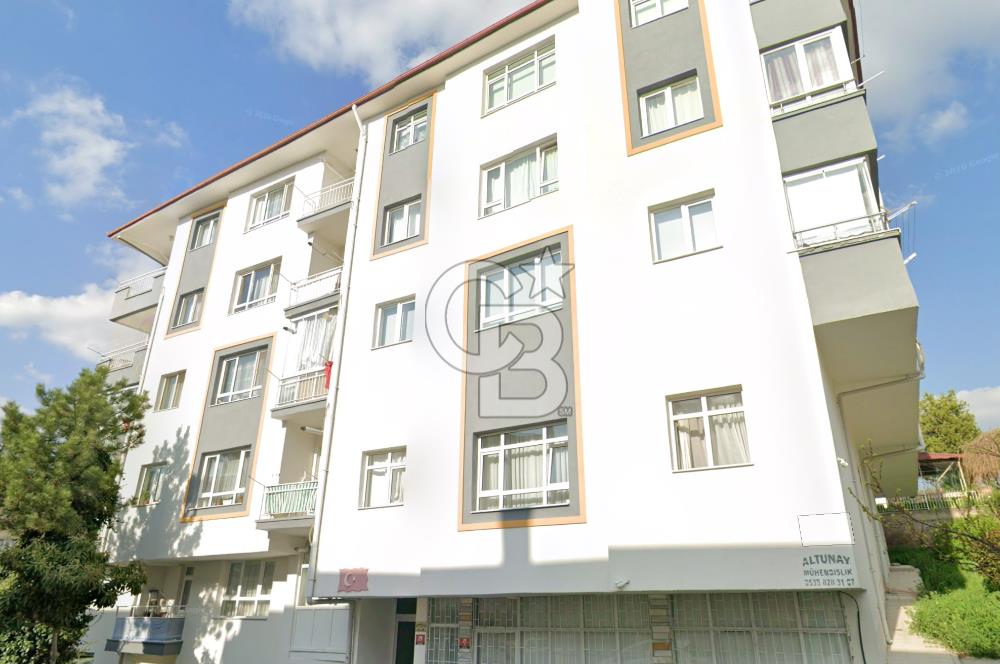 📍 Öveçler Narlı Sokak’ta Kiralık Geniş 3+1 Zemin Kat Daire | Merkezi Konum